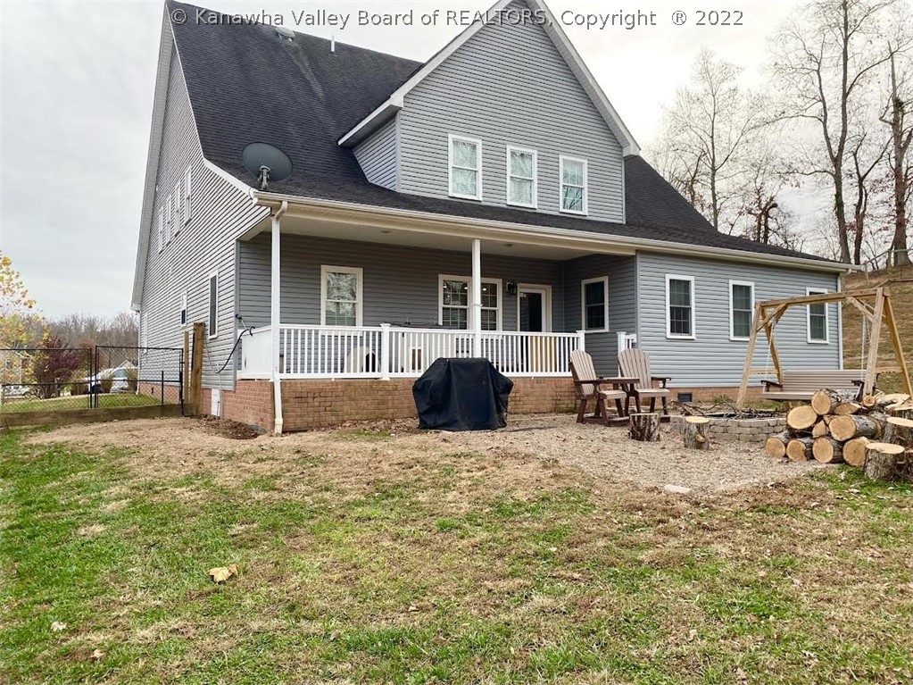 200 Oak Ridge Lane Huntington, WV 25704 - Photo 3 of 44 Gallery Image 3