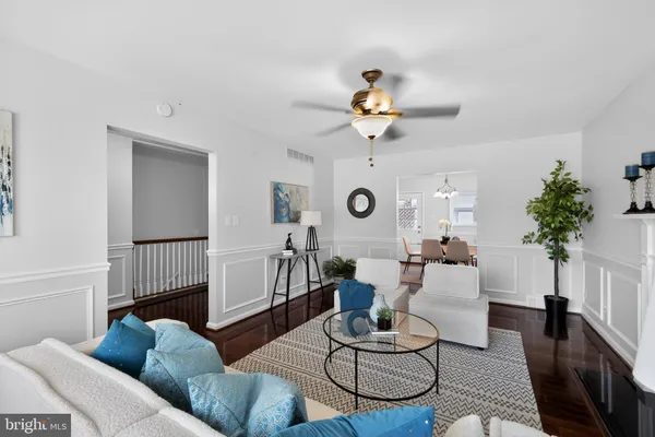 $899,900 | 3164 Patrick Henry Drive, Falls Church, VA 22044