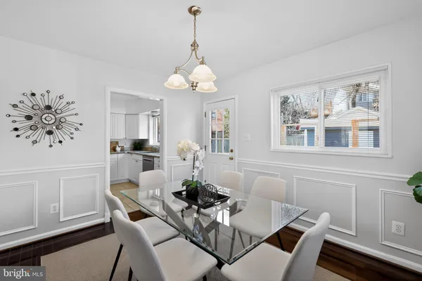 $899,900 | 3164 Patrick Henry Drive, Falls Church, VA 22044