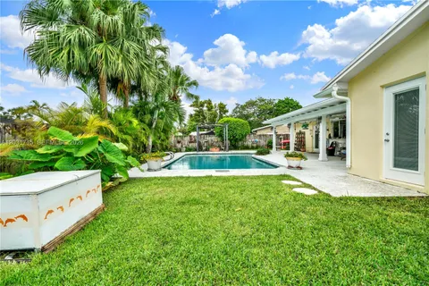 $725,000 | 18920 Southwest 92nd Court, Cutler Bay, FL 33157