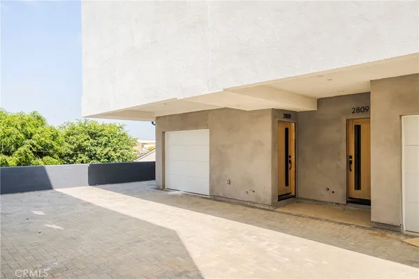 $3,199,995 | 2813 East 6th Street, Los Angeles, CA 90023