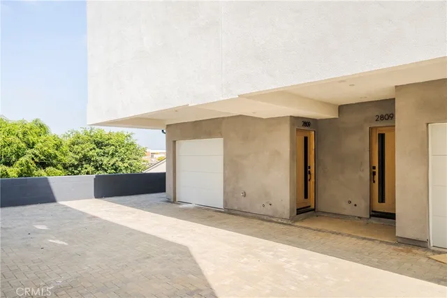 $3,199,995 | 2813 East 6th Street, Los Angeles, CA 90023