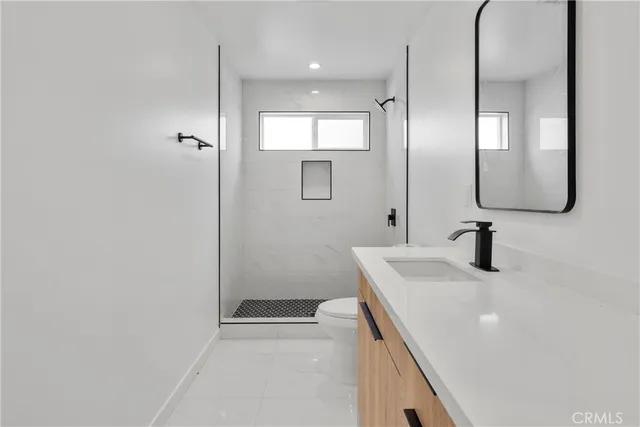 $3,199,995 | 2813 East 6th Street, Los Angeles, CA 90023