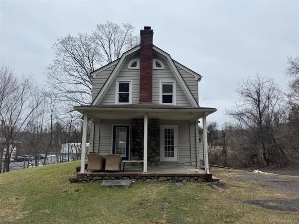 $3,200 | 157 Highway 17M, Harriman, NY 10926