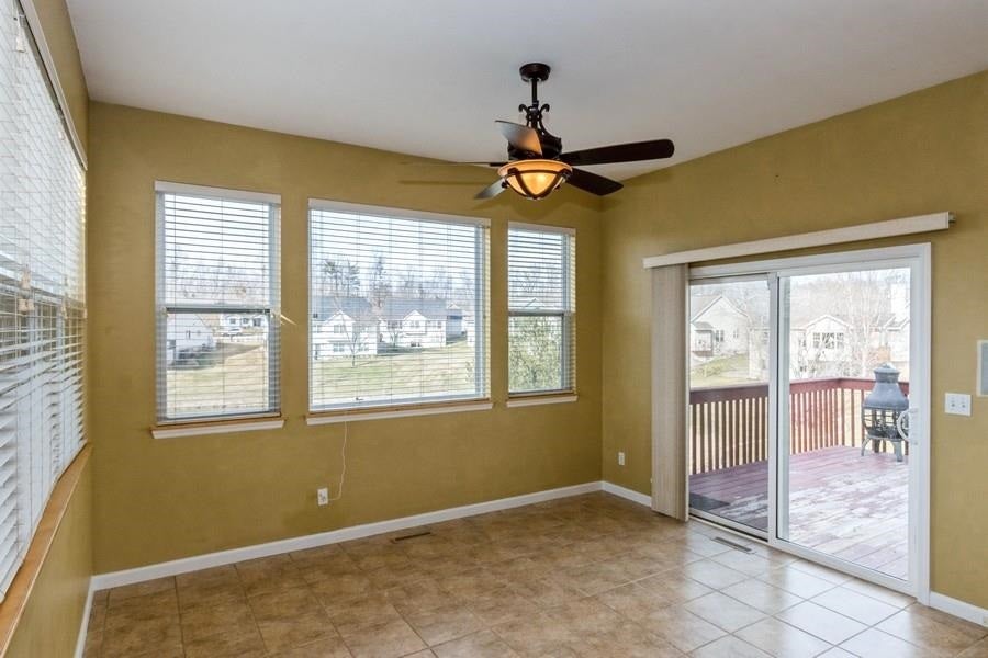6420 Ushers Ridge Drive Northeast Cedar Rapids, IA 52411 - Photo 9 of 37 Gallery Image 9