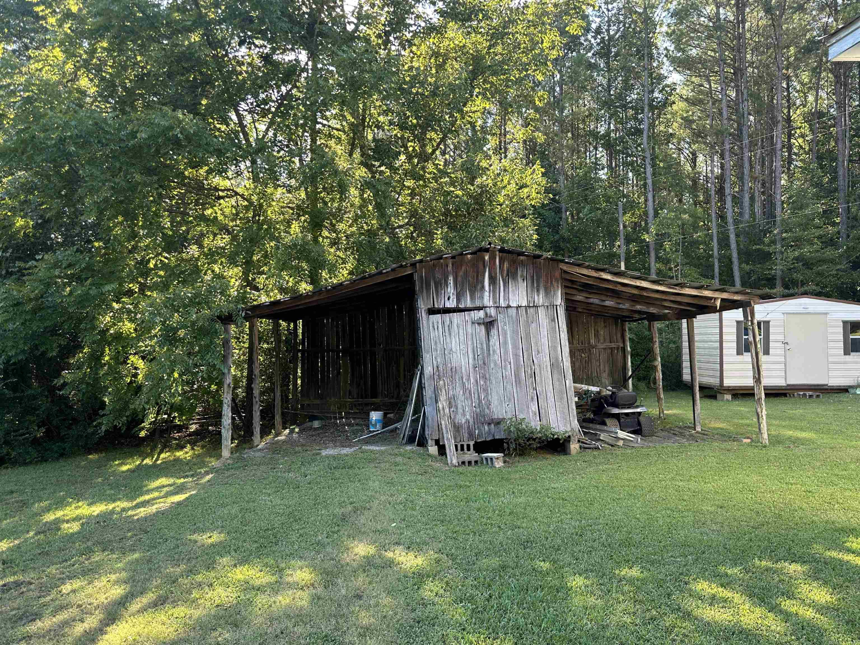 2502 Dunbar Road Decaturville, TN 38329 - Photo 36 of 38 Photo 39