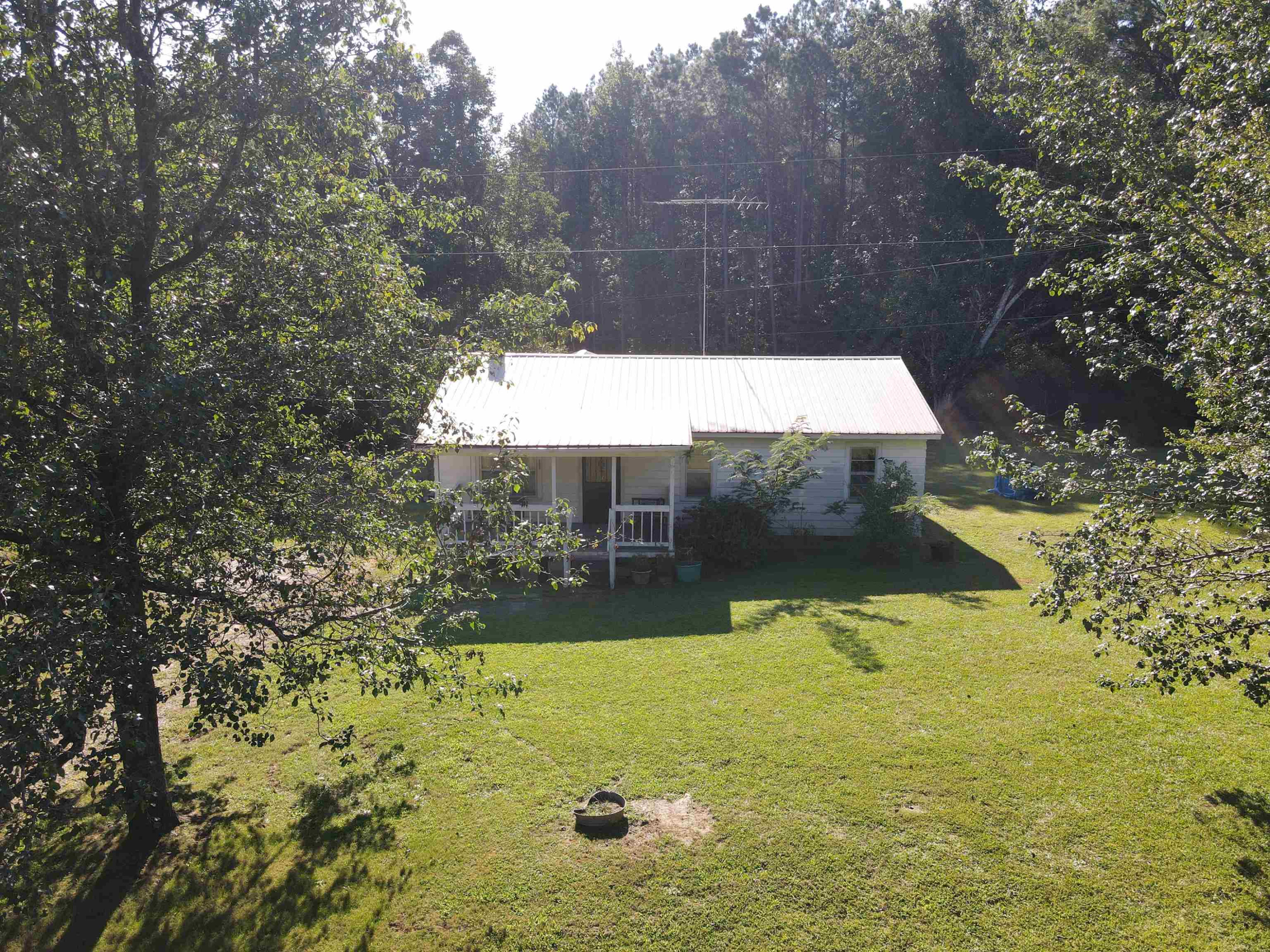2502 Dunbar Road Decaturville, TN 38329 - Photo 5 of 38 Photo 5