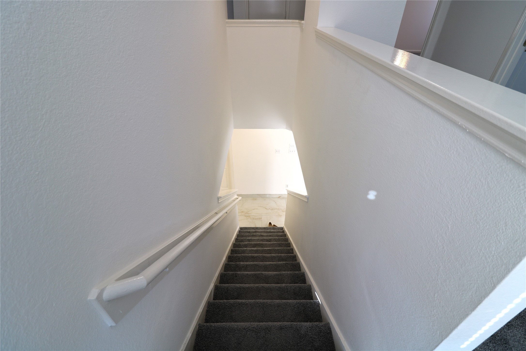 9611 Rads Point Sugar Land, TX 77498 - Photo 10 of 25 a view of entryway