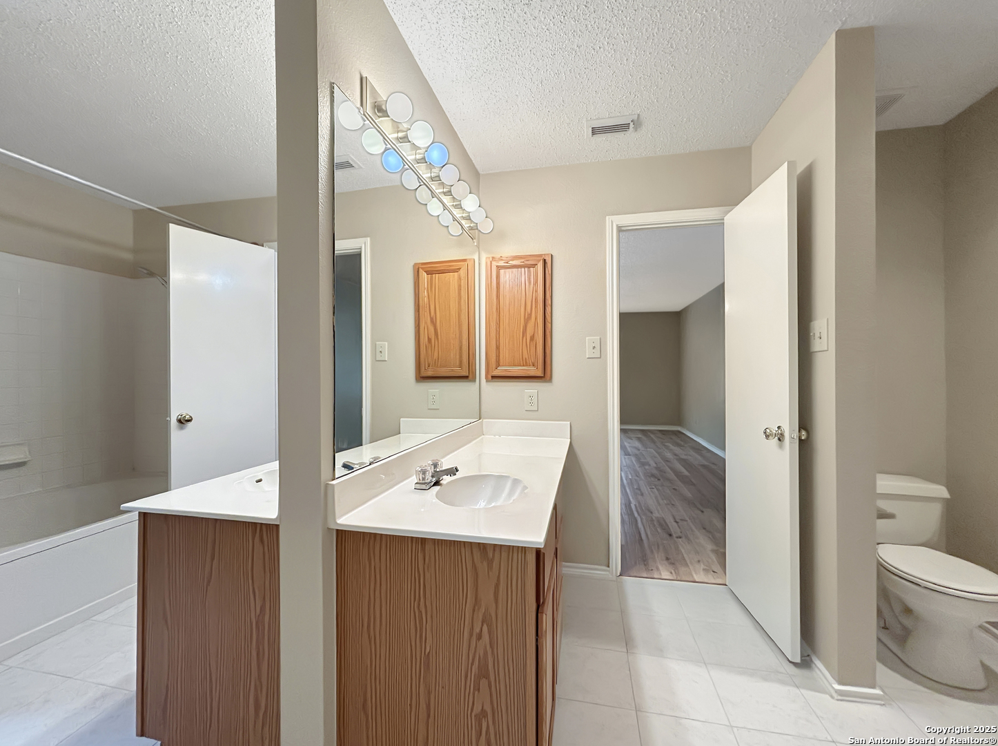 2910 Redsky Pass San Antonio, TX 78259 - Photo 13 of 28