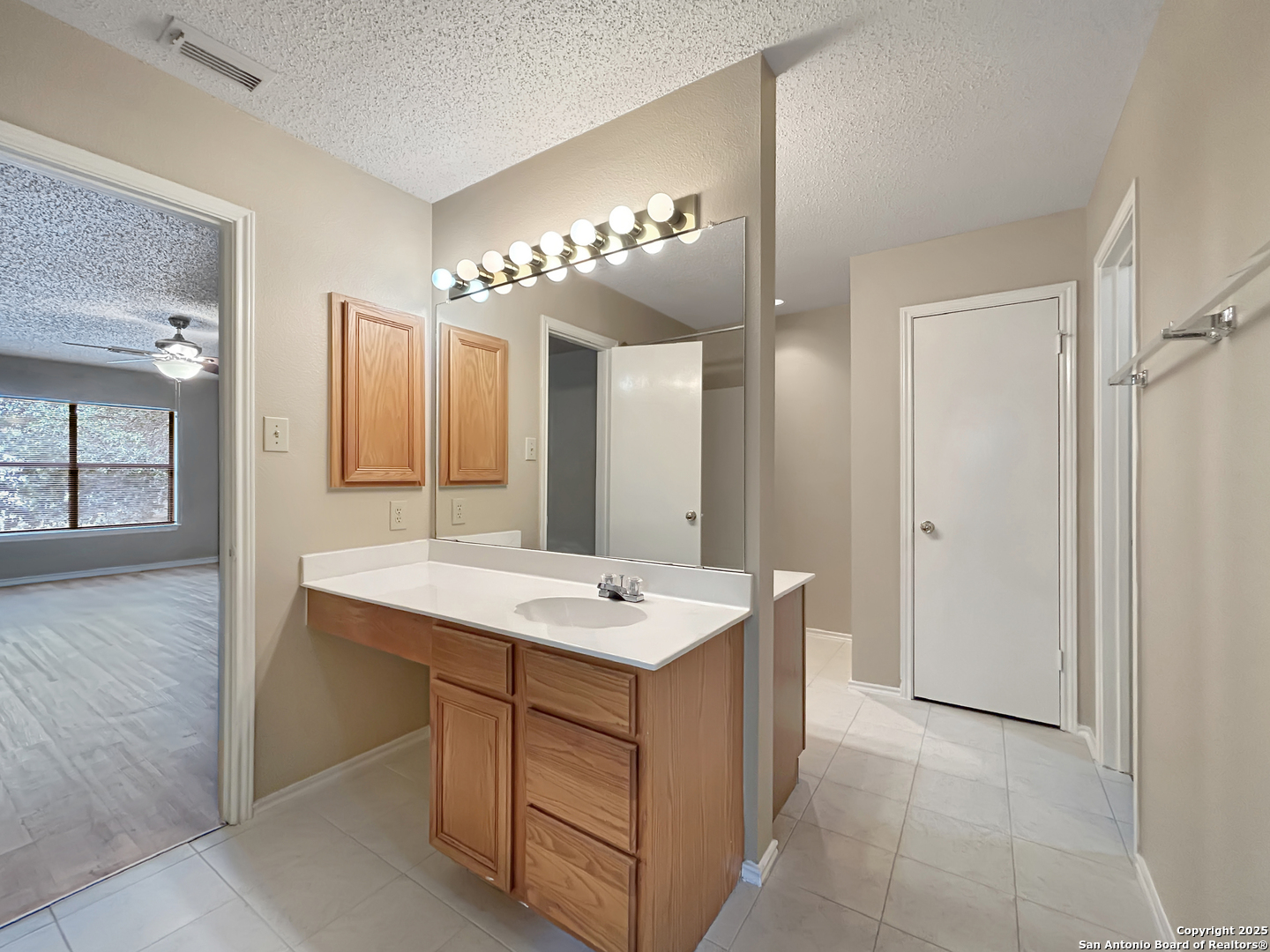 2910 Redsky Pass San Antonio, TX 78259 - Photo 14 of 28