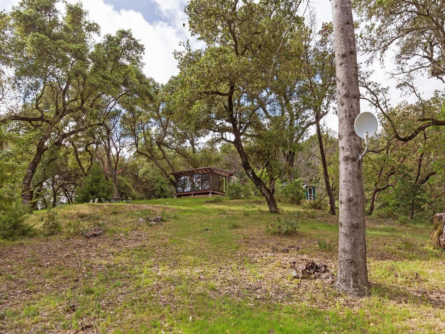 16330 Old Ranch Road Los Gatos, CA 95033 - Photo 4 of 10 Gallery Image 4