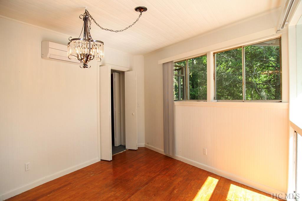 529 Hickory Hill Road Highlands, NC 28741 - Photo 13 of 53 Gallery Image 13