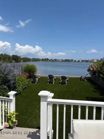 $5,000 | 76 Bridge Avenue, Unit REAR COTTAGE, Bay Head, NJ 08742