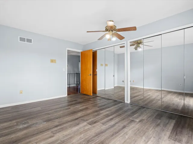 $1,900 | 18270 University Park Drive, Livonia, MI 48152