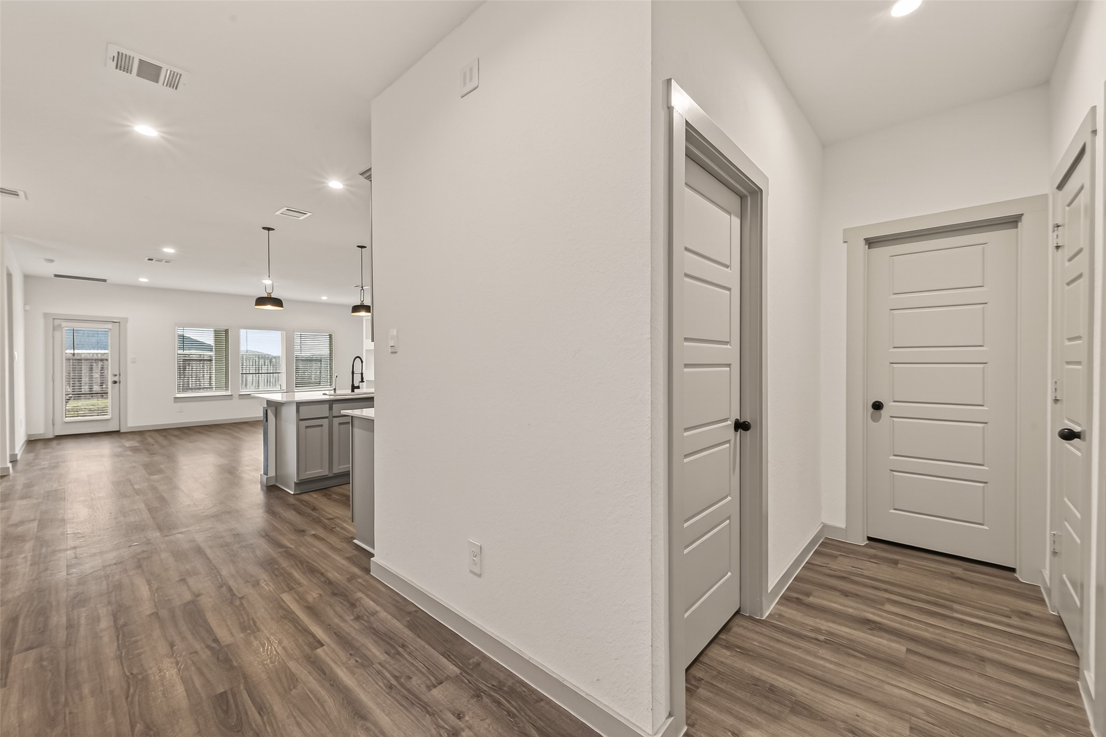 7935 Brumbly Lane Rosharon, TX 77583 - Photo 6 of 50