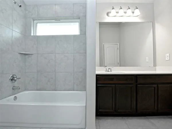 $1,995 | 208 Trailside Lane, Bastrop, TX 78602