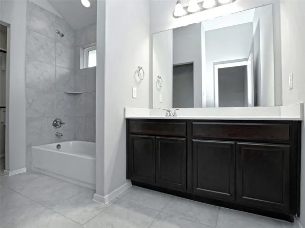 $1,995 | 208 Trailside Lane, Bastrop, TX 78602