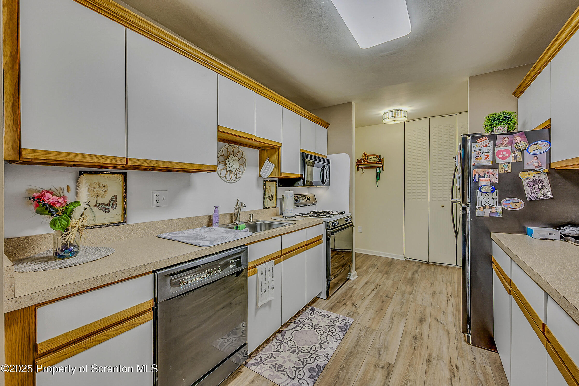 1504 Summit Pointe, Unit 1504 Scranton, PA 18508 - Photo 5 of 22 Summit Pointe-7