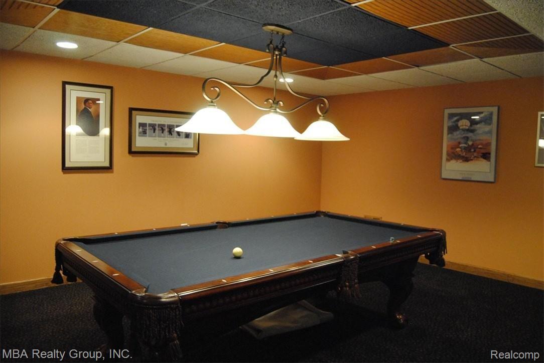 2000 Carleton Rockwood Road Carleton, MI 48117 - Photo 23 of 25 Pool Table Stays