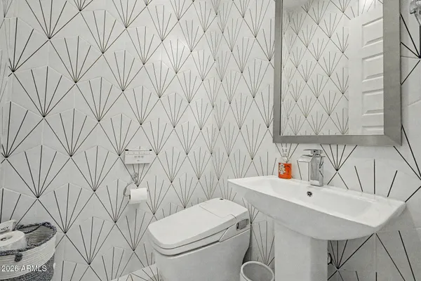 $2,175,000 | 2087 East Aris Drive, Gilbert, AZ 85298