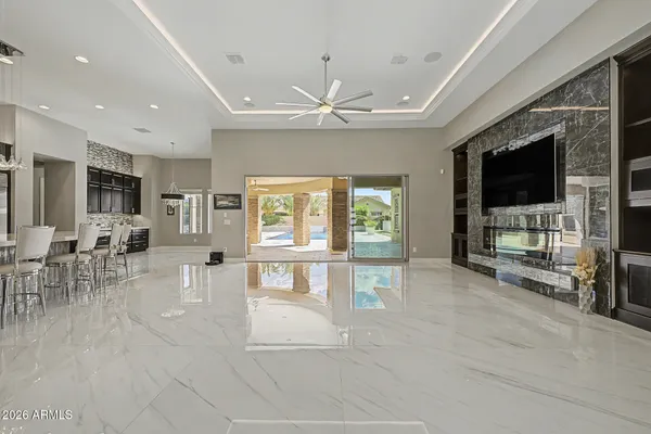 $2,175,000 | 2087 East Aris Drive, Gilbert, AZ 85298