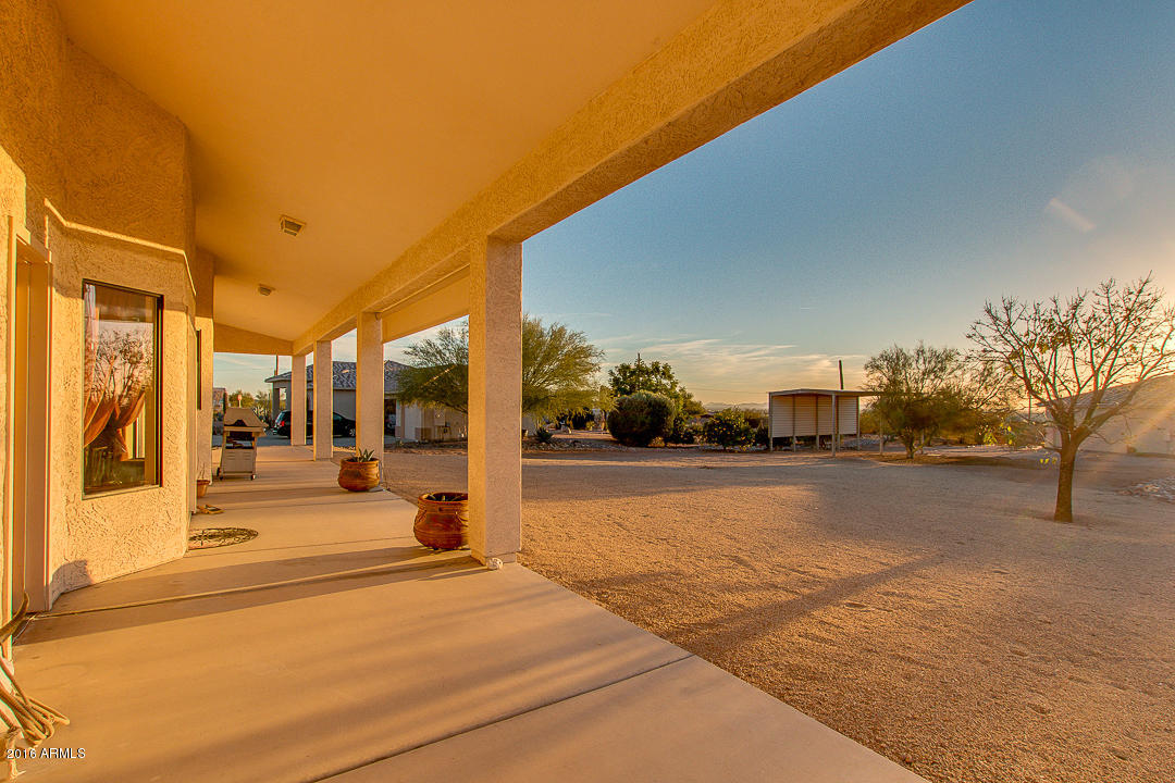 70 North Geronimo Road Apache Junction, AZ 85119 - Photo 45 of 61 72-Geronimo