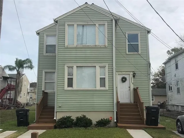 $1,250 | 6027 Mandeville Street, New Orleans, LA 70122