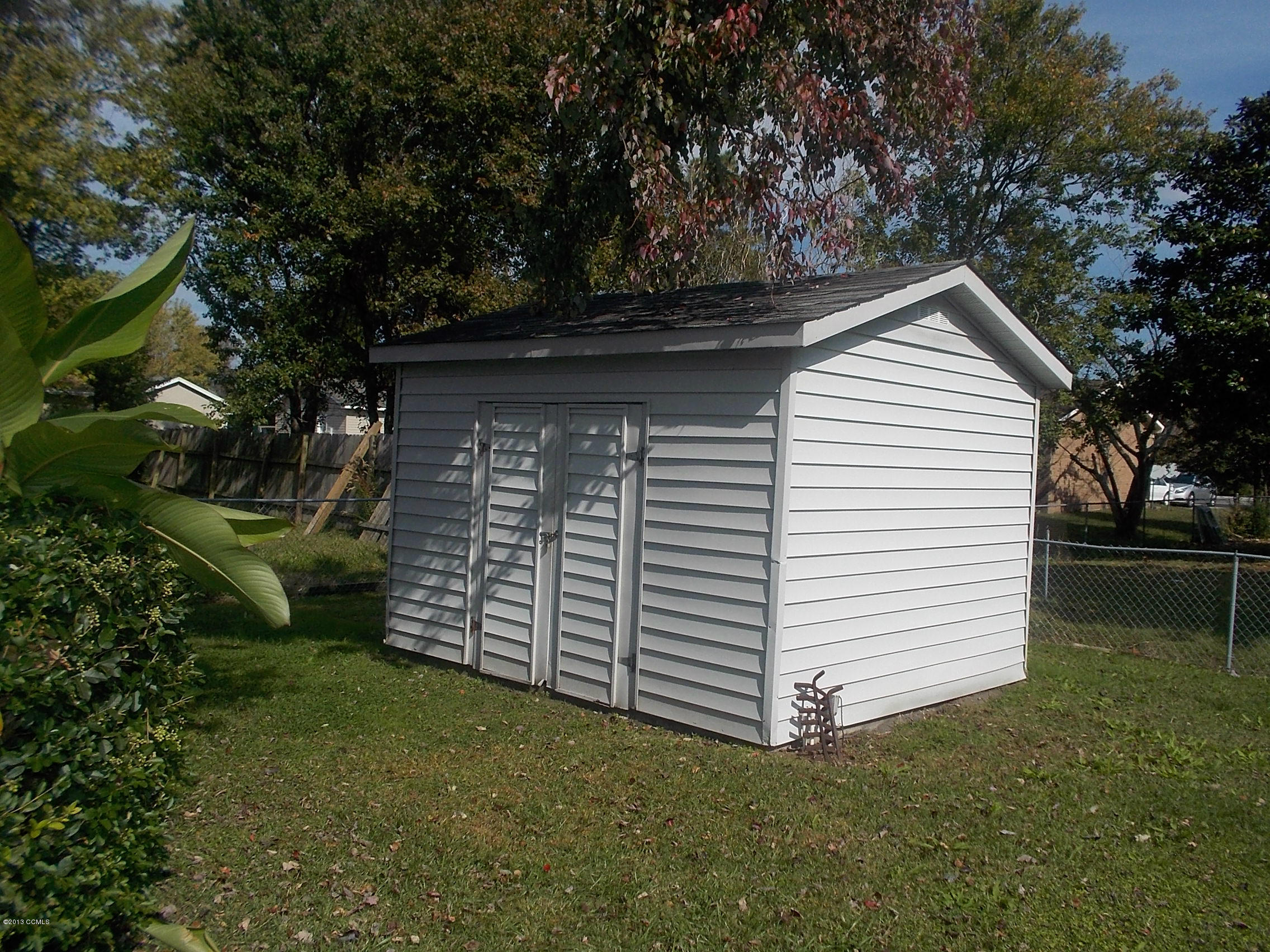 405 Rams Road Havelock, NC 28532 - Photo 19 of 19 19.. SHED IN BACK YARD