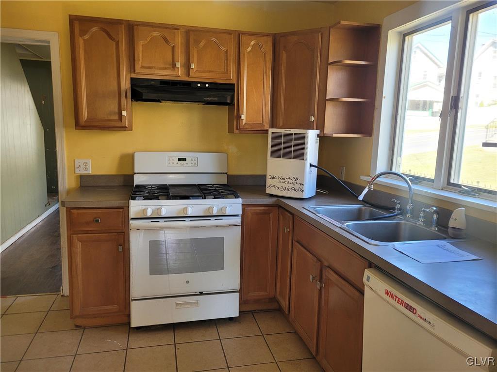 320 North Street Jim Thorpe, PA 18229 - Photo 5 of 11