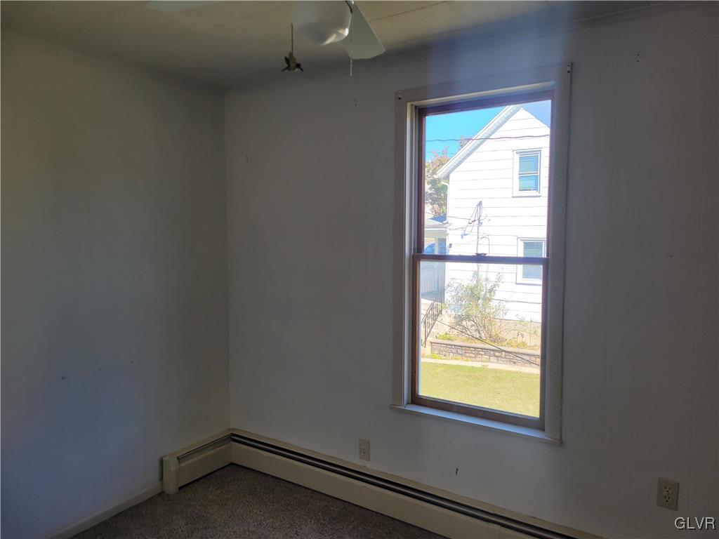 320 North Street Jim Thorpe, PA 18229 - Photo 7 of 11