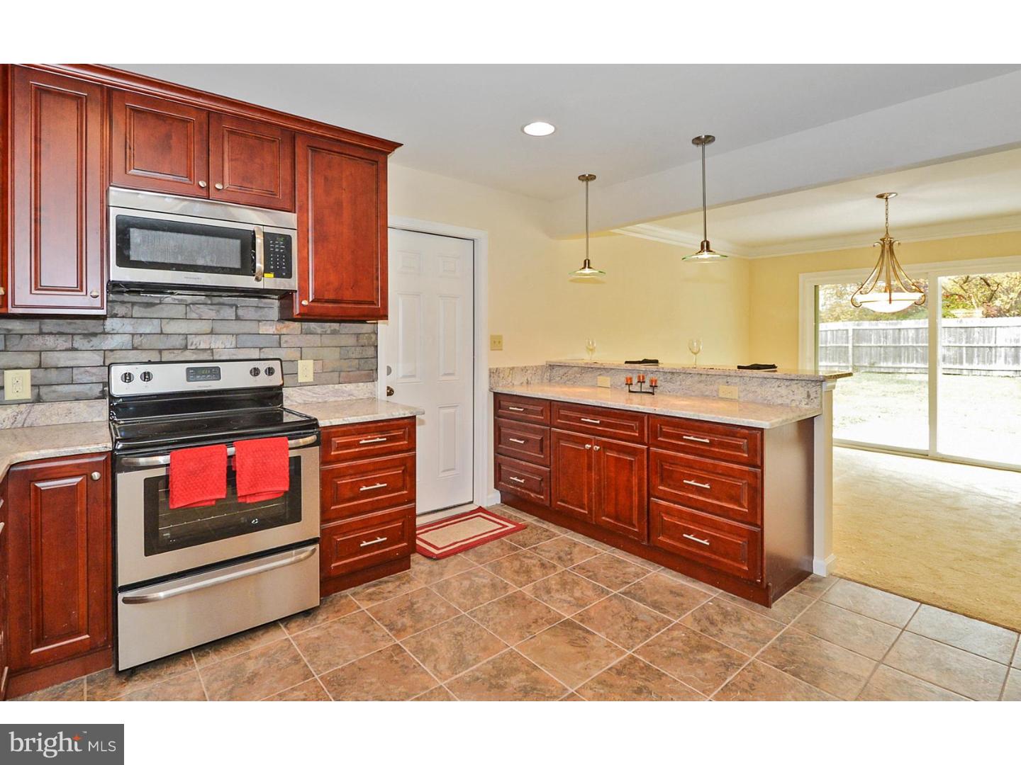 70 Red Berry Road Levittown, PA 19056 - Photo 6 of 25 Kitchen
