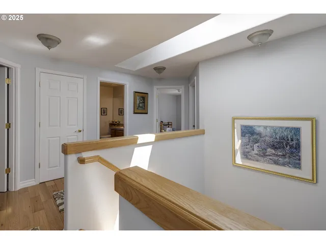 $564,888 | 3205 Southeast Hampton Loop, Troutdale, OR 97060