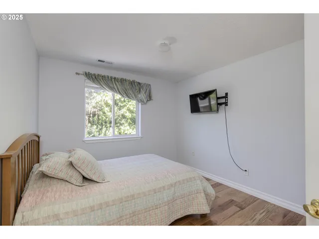 $564,888 | 3205 Southeast Hampton Loop, Troutdale, OR 97060