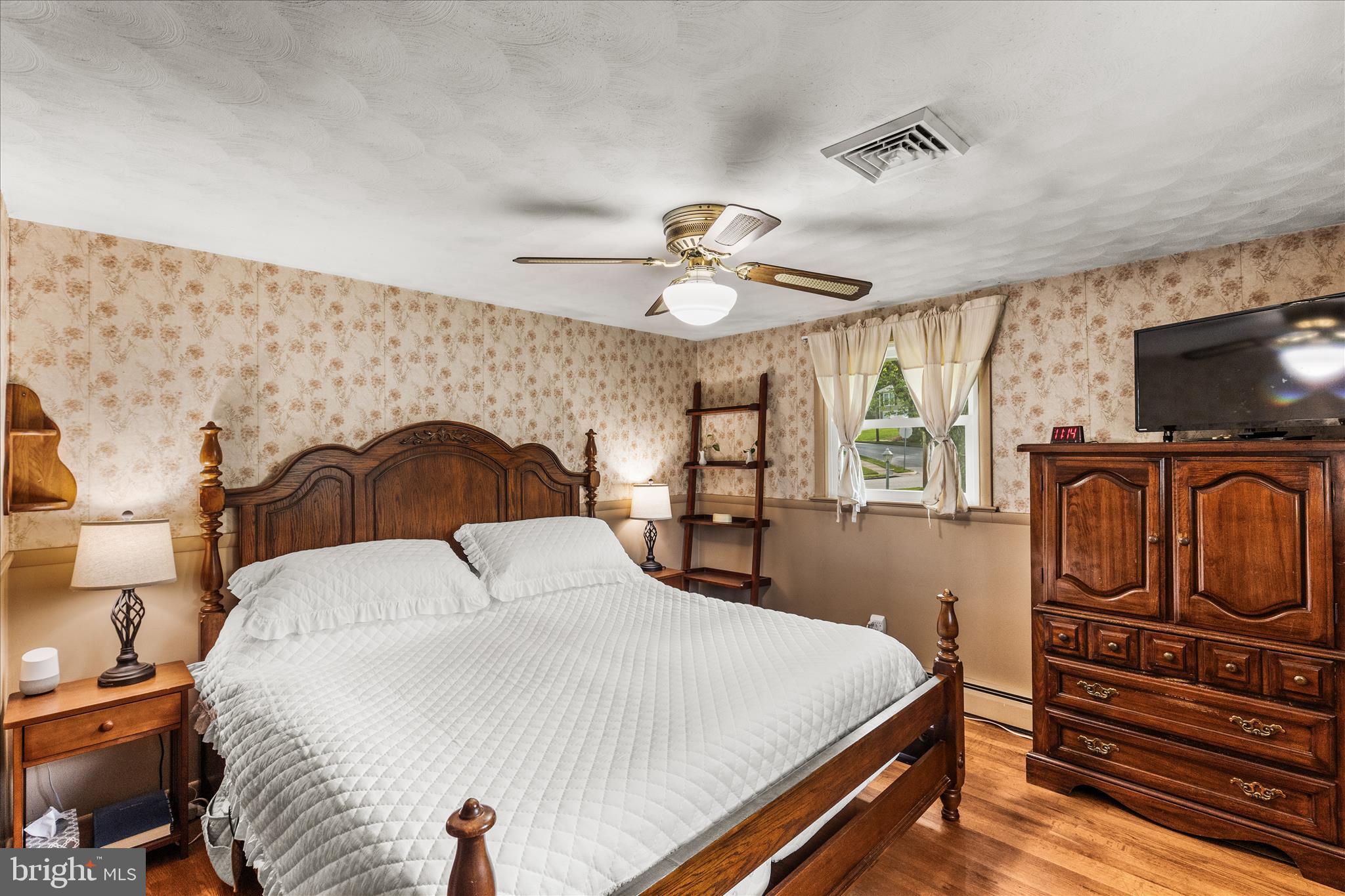 498 Maywood Road York, PA 17402 - Photo 20 of 54 Primary Bedroom
