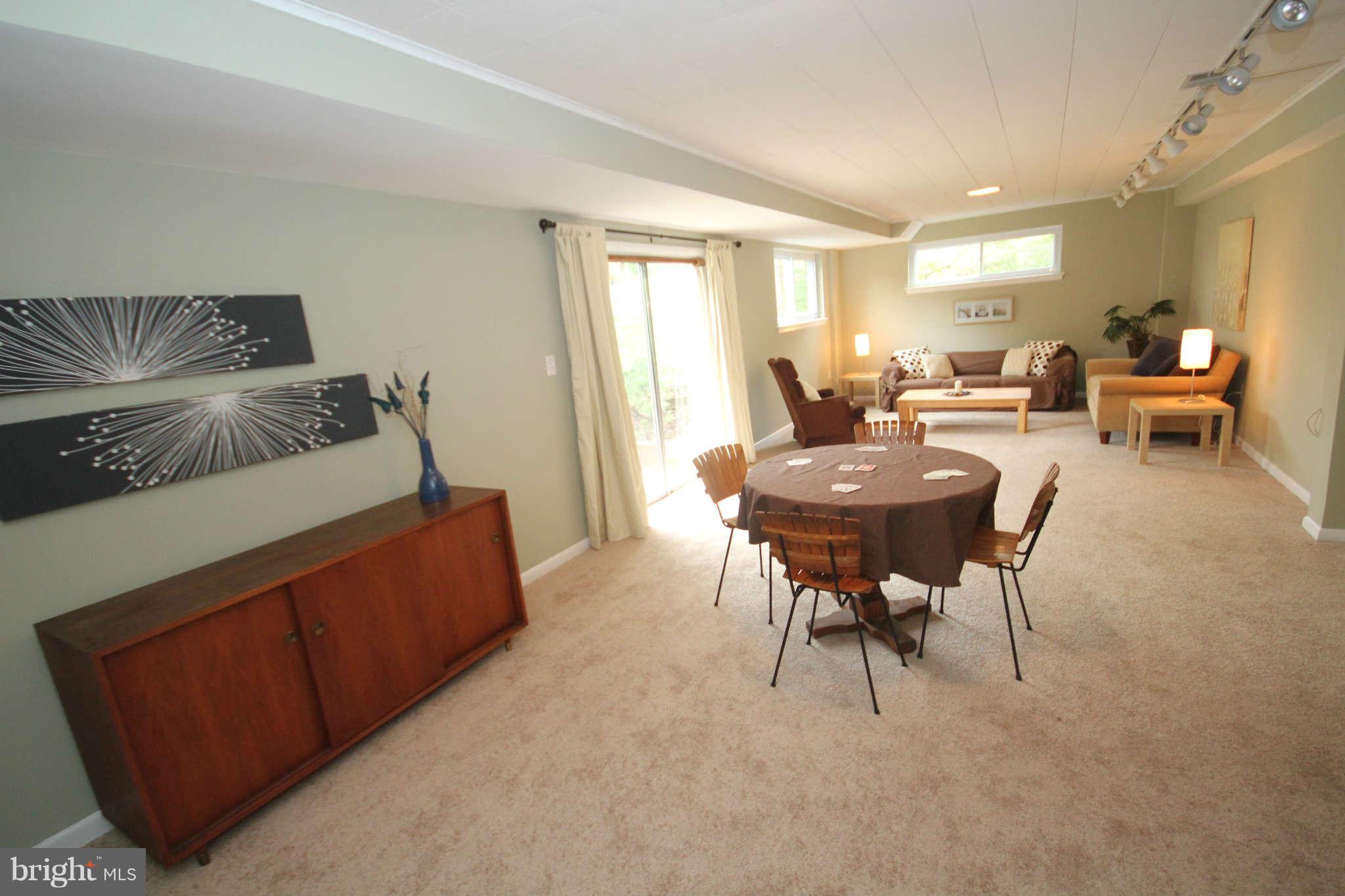 1775 Elton Road Silver Spring, MD 20903 - Photo 23 of 30 Family Room