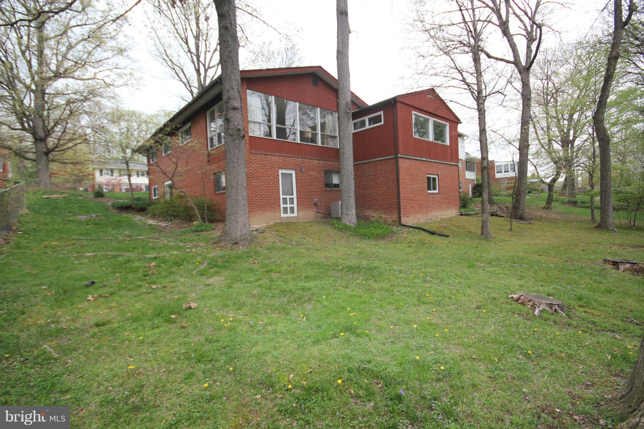 1775 Elton Road Silver Spring, MD 20903 - Photo 29 of 30 Exterior (Rear)