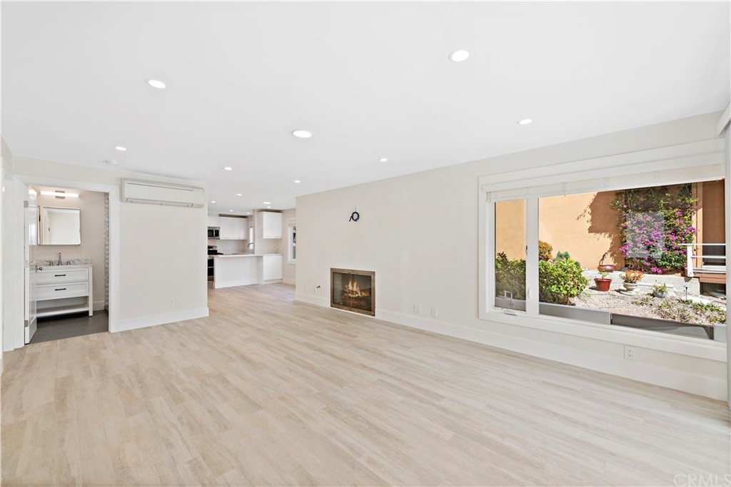 827 Cliff Drive Laguna Beach, CA 92651 - Photo 11 of 19 a view of a an empty room with a window