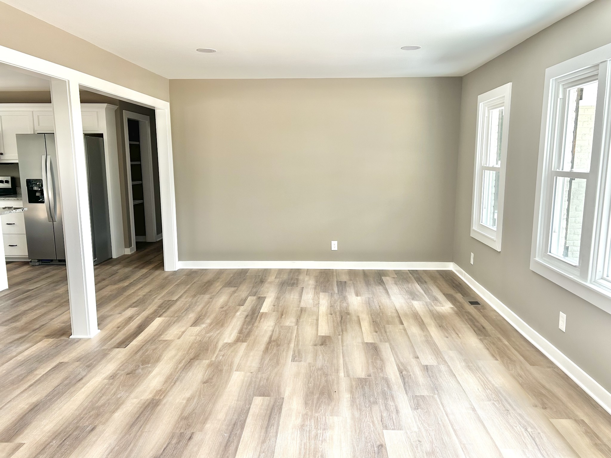 477 Pocahontas Road Morrison, TN 37357 - Photo 6 of 48 Large 1st living room!!