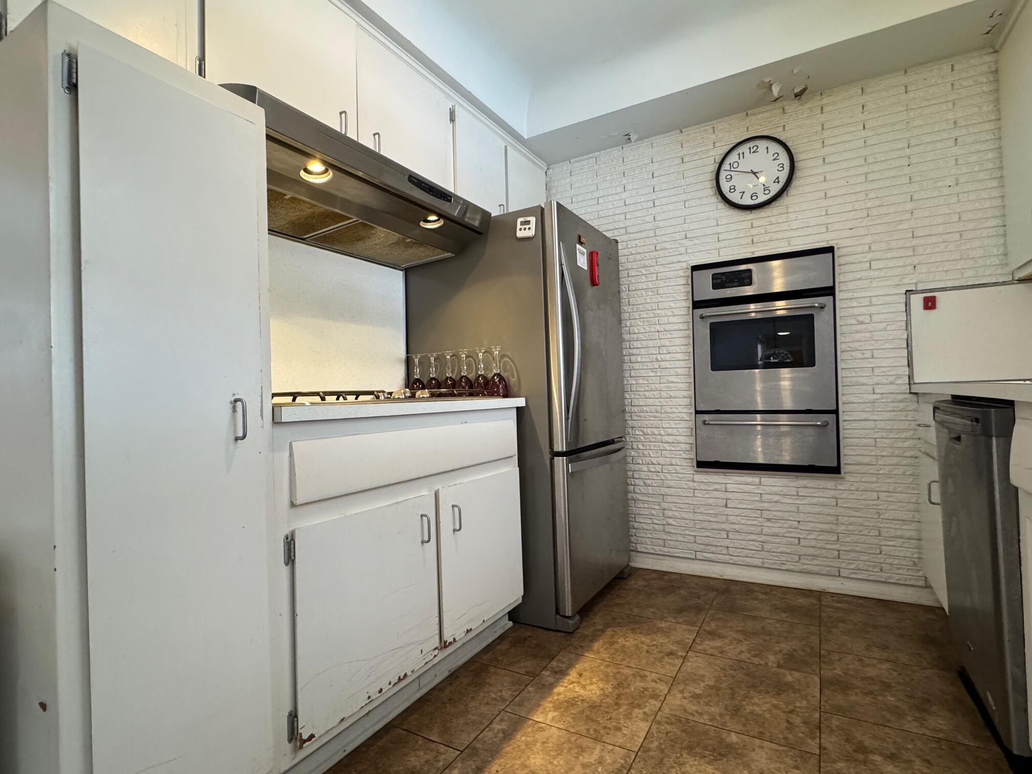 23015 Inkster Road Farmington Hills, MI 48336 - Photo 23 of 51 24 INK