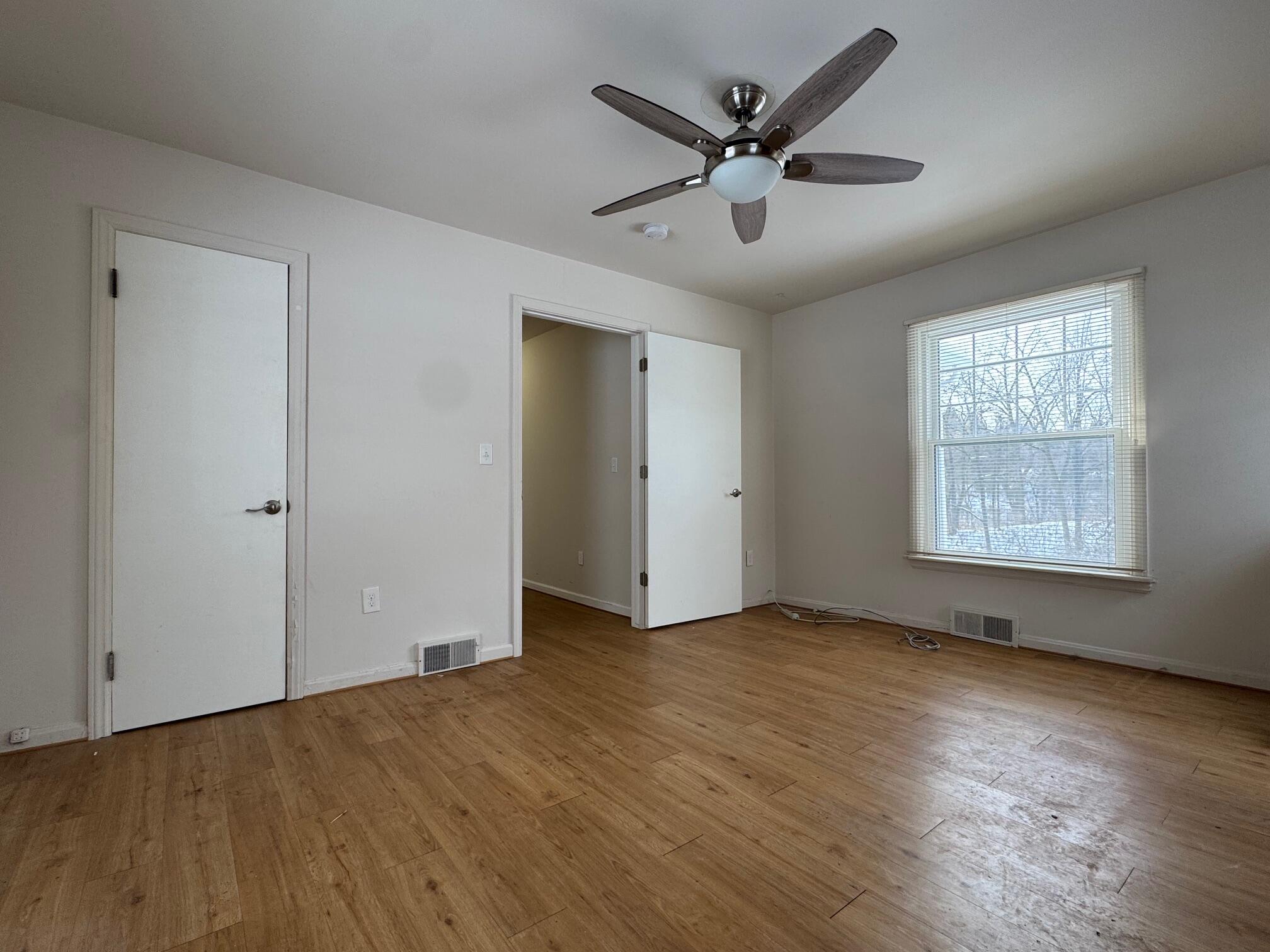 23015 Inkster Road Farmington Hills, MI 48336 - Photo 36 of 51 37 INK