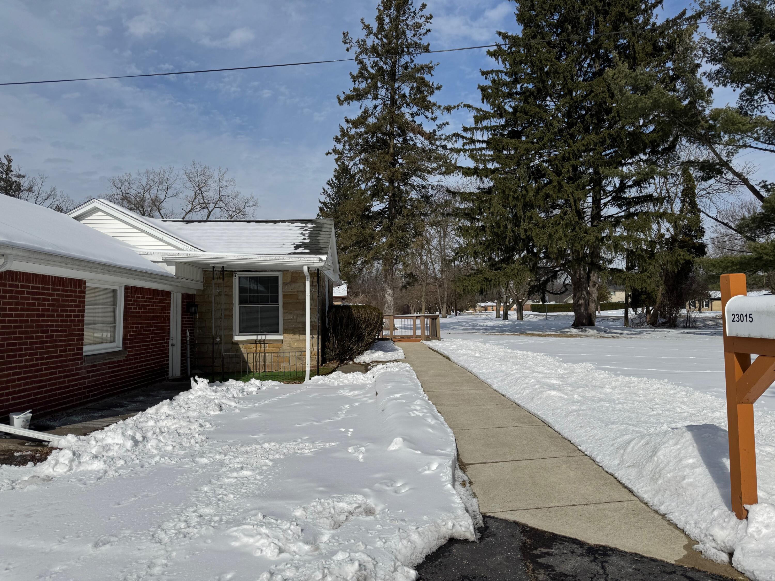 23015 Inkster Road Farmington Hills, MI 48336 - Photo 4 of 51 20 INK