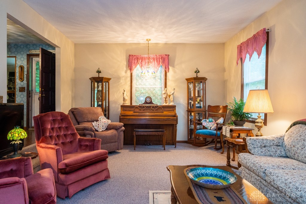 5369 Union Road Franklin, OH 45005 - Photo 5 of 64 Gallery Image 5
