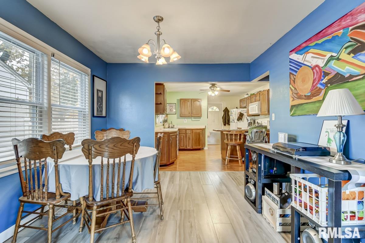1508 West Governor Street Springfield, IL 62704 - Photo 14 of 40 Gallery Image 14