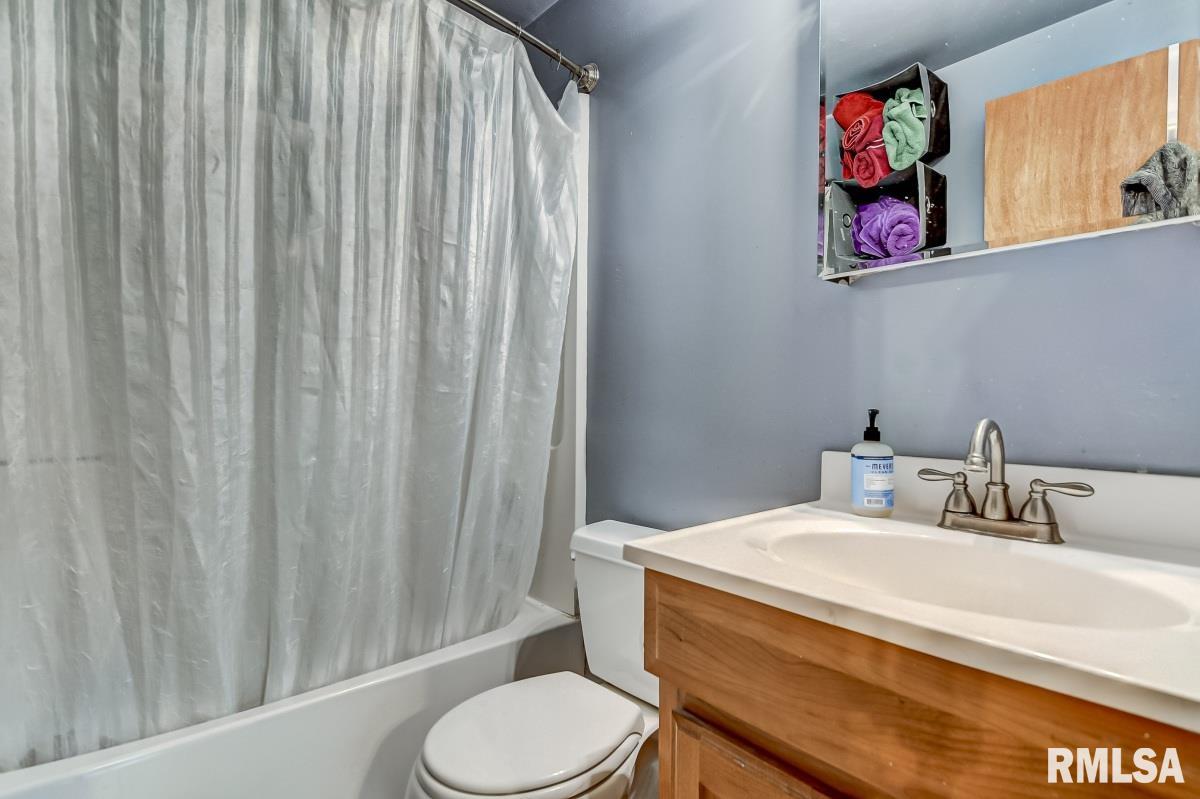 1508 West Governor Street Springfield, IL 62704 - Photo 33 of 40 Gallery Image 33