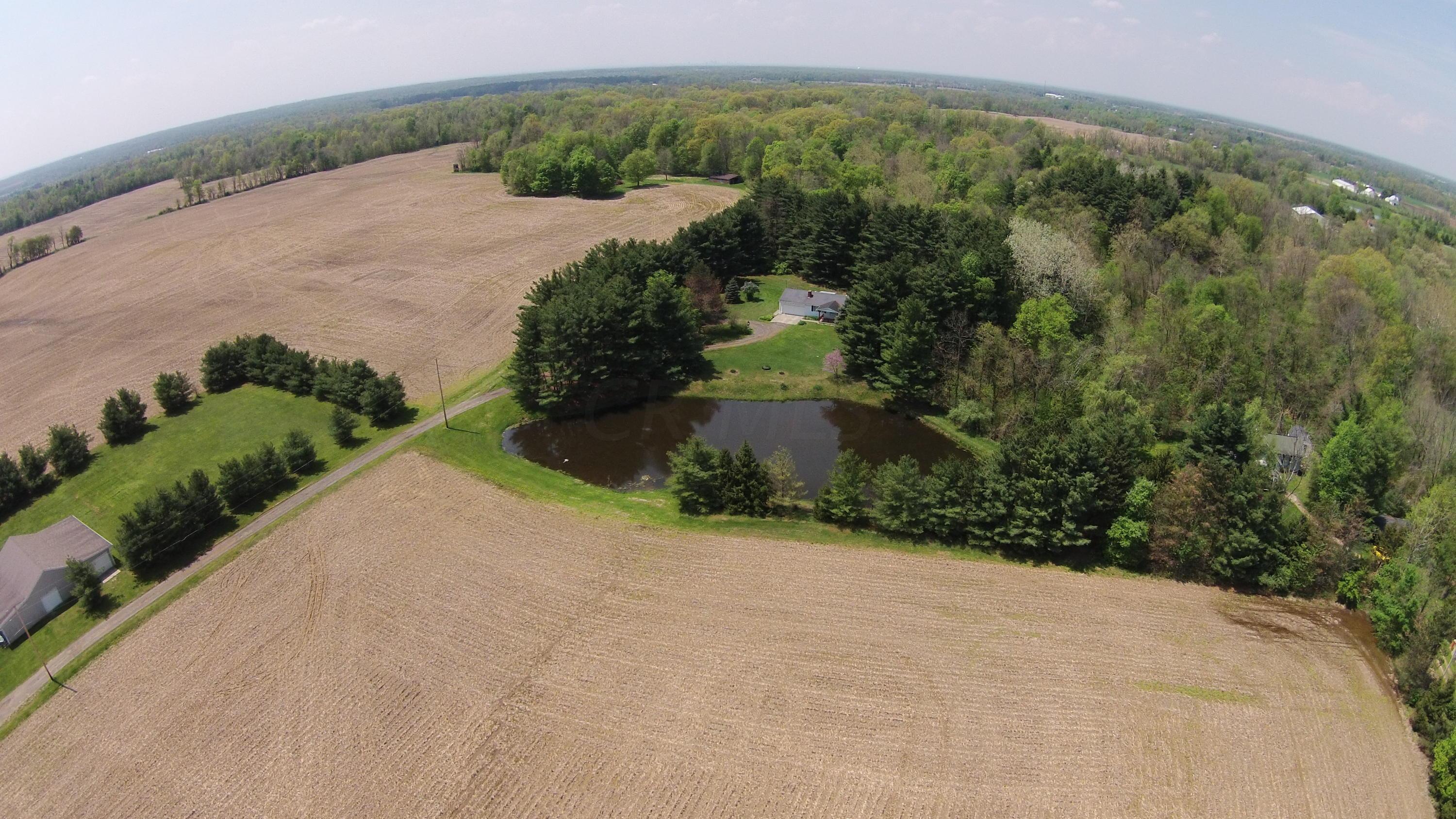 2678 Alward Road Southwest Pataskala, OH 43062 - Photo 3 of 35