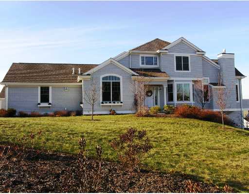 323 Village Road, Unit 32 Tiverton, RI 02878 - Photo 1 of 8 Exterior Front.