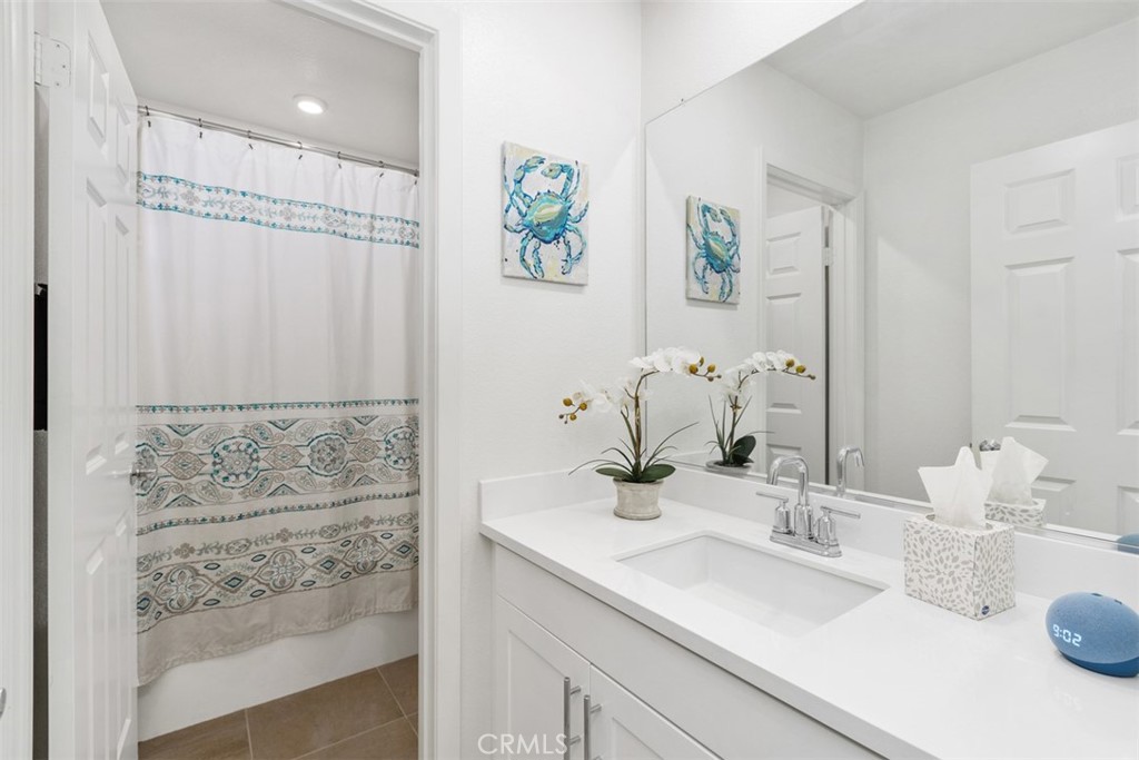 1035 West Clover Avenue Rialto, CA 92376 - Photo 18 of 29