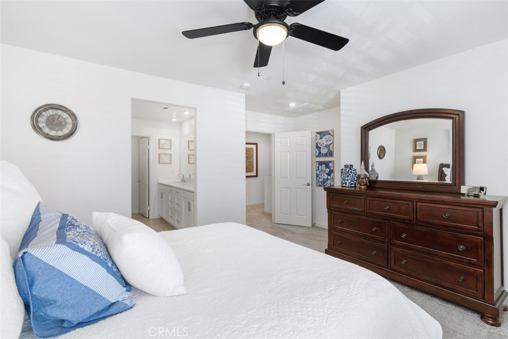 1035 West Clover Avenue Rialto, CA 92376 - Photo 22 of 29