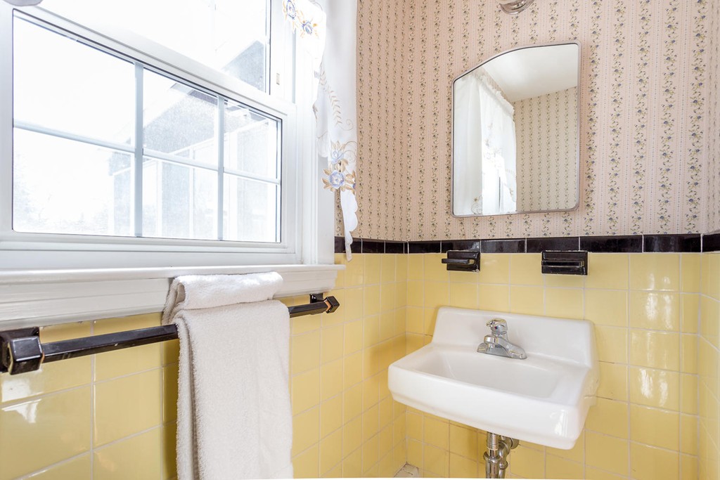 11 Tilden Road Canton, MA 02021 - Photo 10 of 17