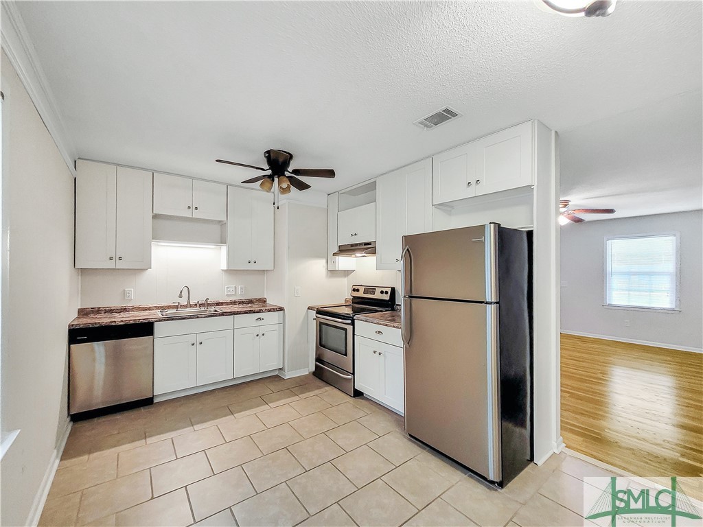 688 McDowell Road Hinesville, GA 31313 - Photo 6 of 20